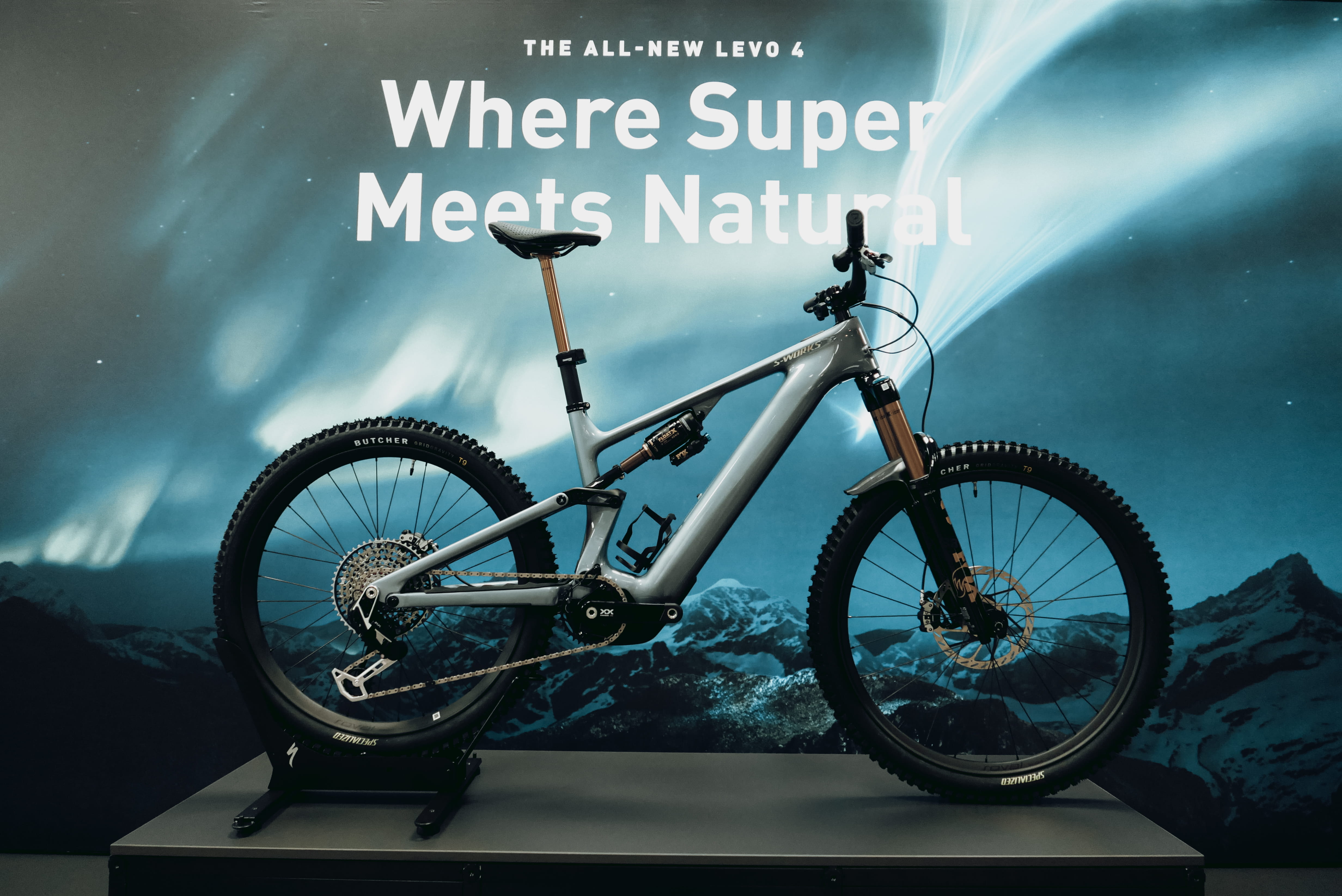 MTB elektrobicykel specialized turbo levo